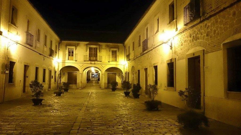 Like Home Sevilla - Museo מראה חיצוני תמונה